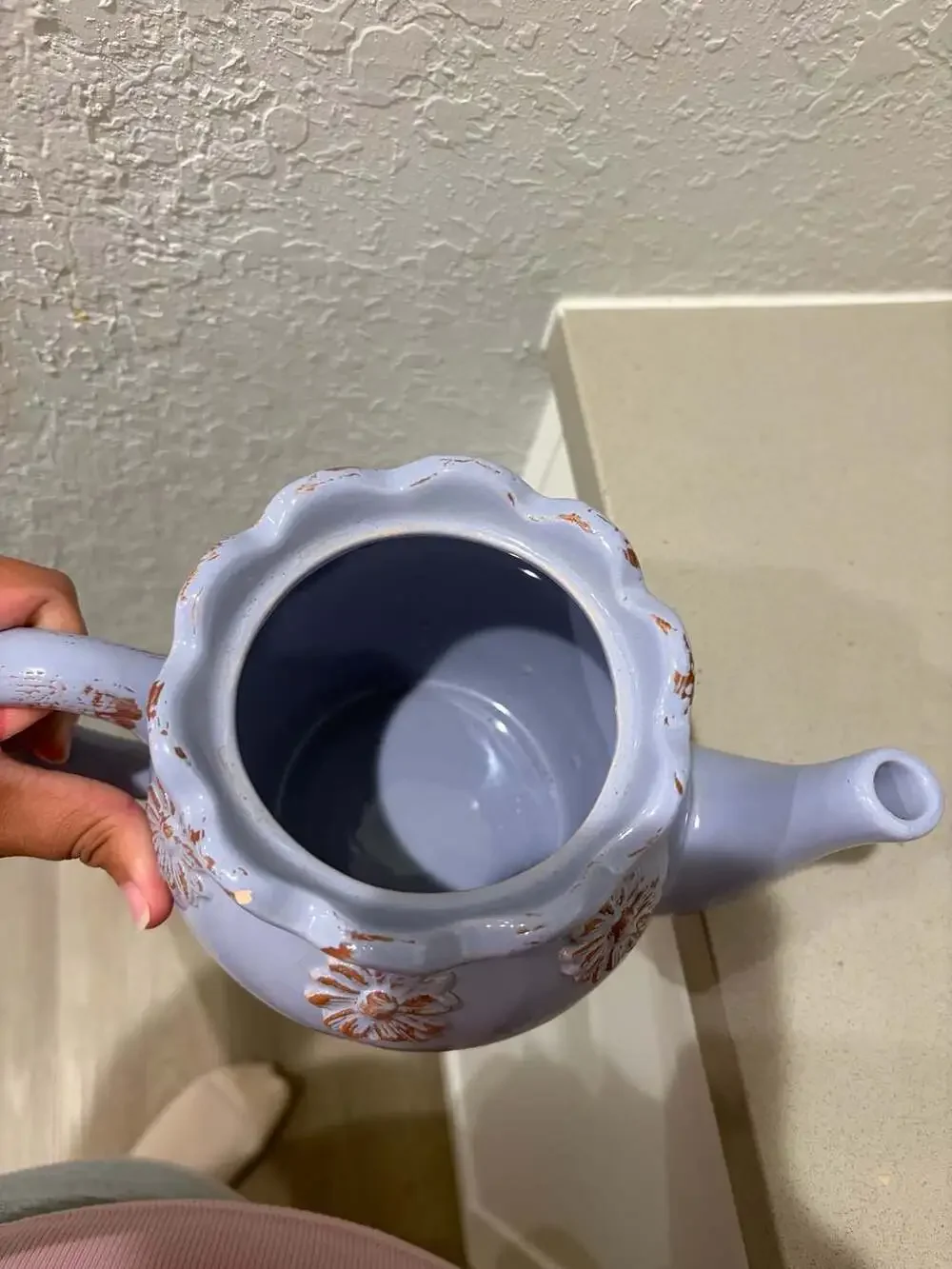 Countryside ceramic teapot
